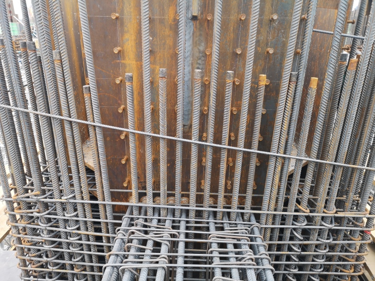 鋼筋混凝土梁與型鋼混凝土柱連接技術(shù)瓶頸突破插圖